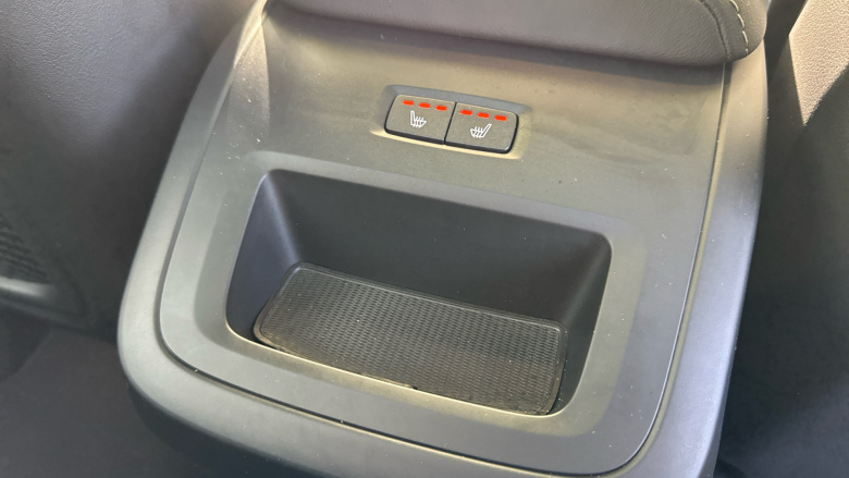 Volvo XC60 2.0 T8 [455] PHEV Ultra Dark 5dr AWD Geartronic Estate